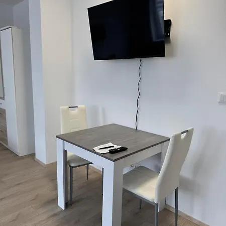Apartment Modern & Cozy